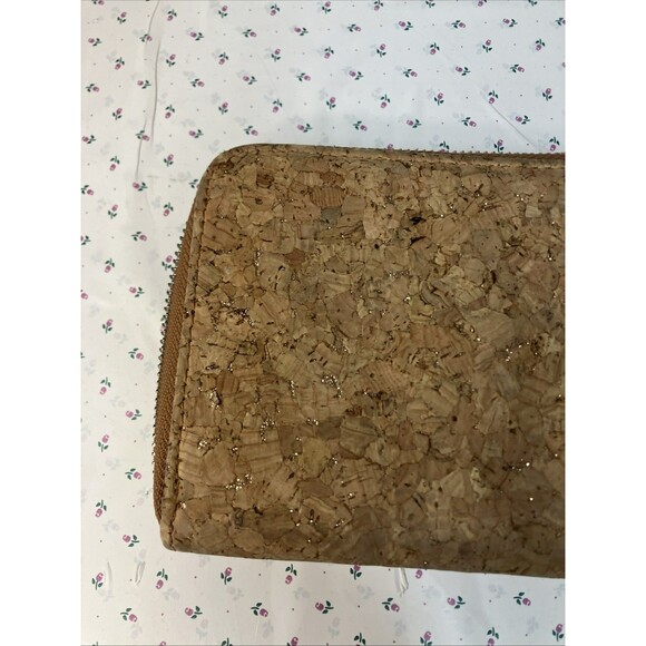 Thirty One Jewel Cork Style Wallet All About The Benjamin’s - Picture 2 of 13